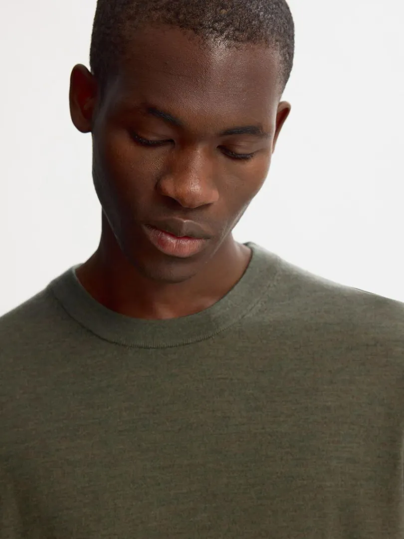 merinould_sweater_med_ru_2-1.webp Strik>SELECTED 100% MERINOULD SWEATER MED RUND HALS Green