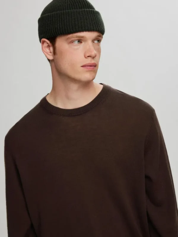 Strik>SELECTED 100% MERINOULD SWEATER MED RUND HALS Brown