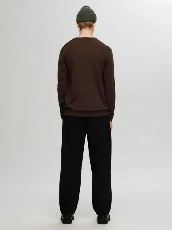 Strik>SELECTED 100% MERINOULD SWEATER MED RUND HALS Brown