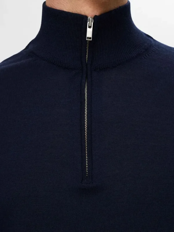 Strik>SELECTED 100% MERINOULD TRØJE MED HALV LYNLÅS Blue