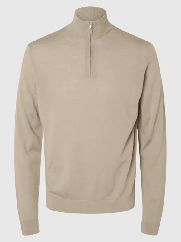 Strik>SELECTED 100% MERINOULD TRØJE MED HALV LYNLÅS Beige
