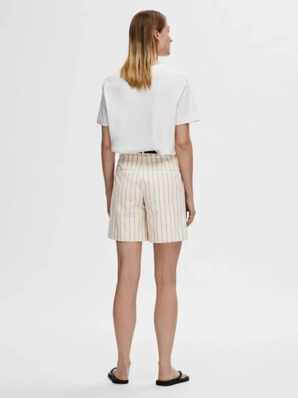 Shorts>SELECTED NÅLESTRIBET SHORTS Beige