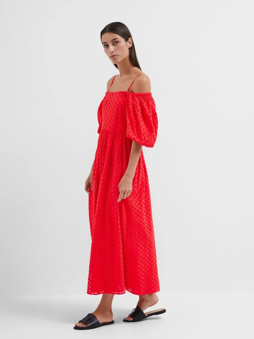 offshoulder_maxikjole_2.webp Kjoler>SELECTED OFF-SHOULDER MAXIKJOLE Red