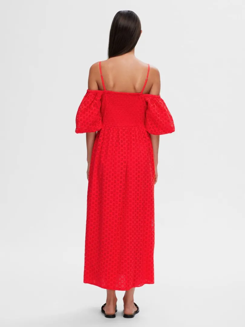 offshoulder_maxikjole_4.webp Kjoler>SELECTED OFF-SHOULDER MAXIKJOLE Red