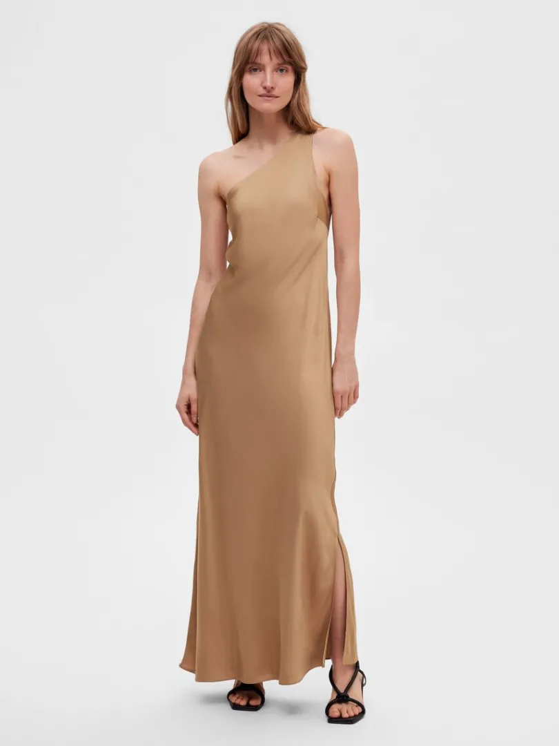 oneshoulder_maxikjole_1-2.webp Kjoler>SELECTED ONE-SHOULDER MAXIKJOLE Brown