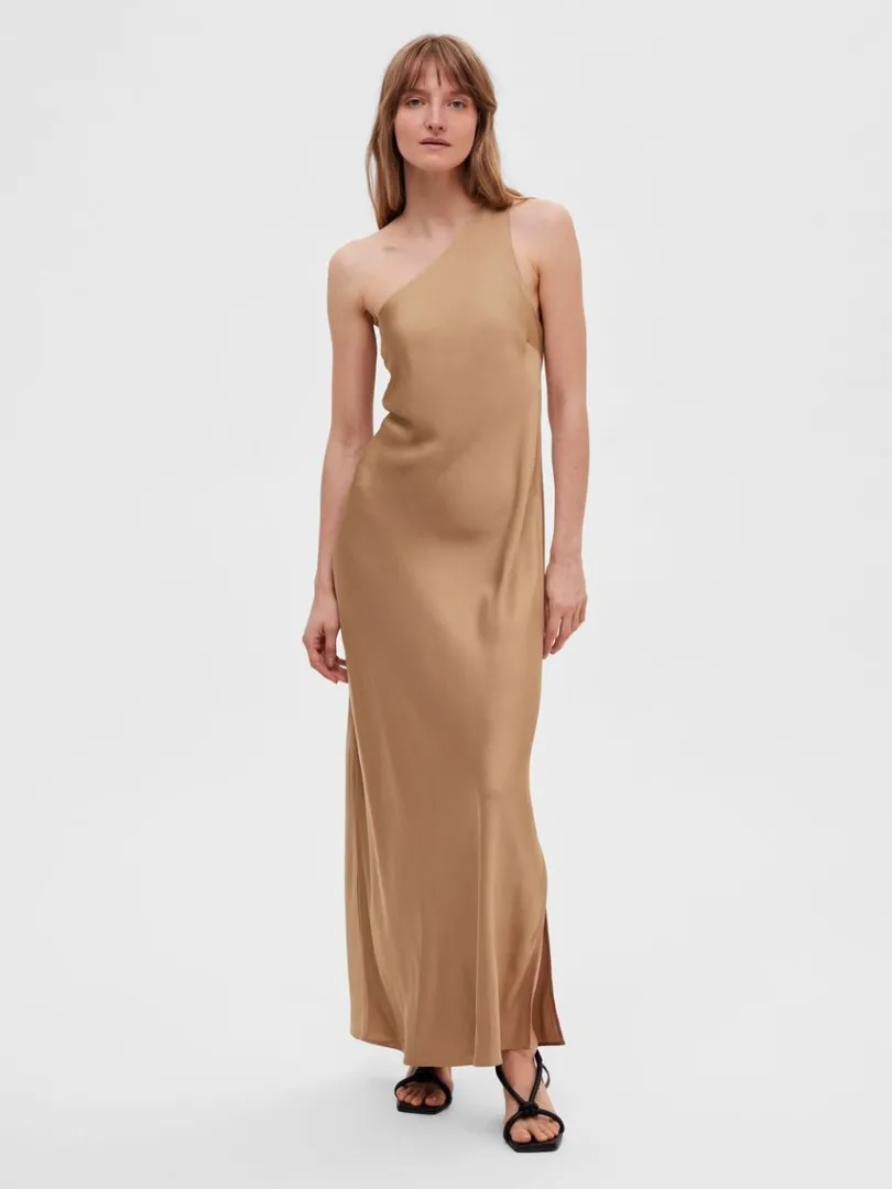 oneshoulder_maxikjole_2-2.webp Kjoler>SELECTED ONE-SHOULDER MAXIKJOLE Brown