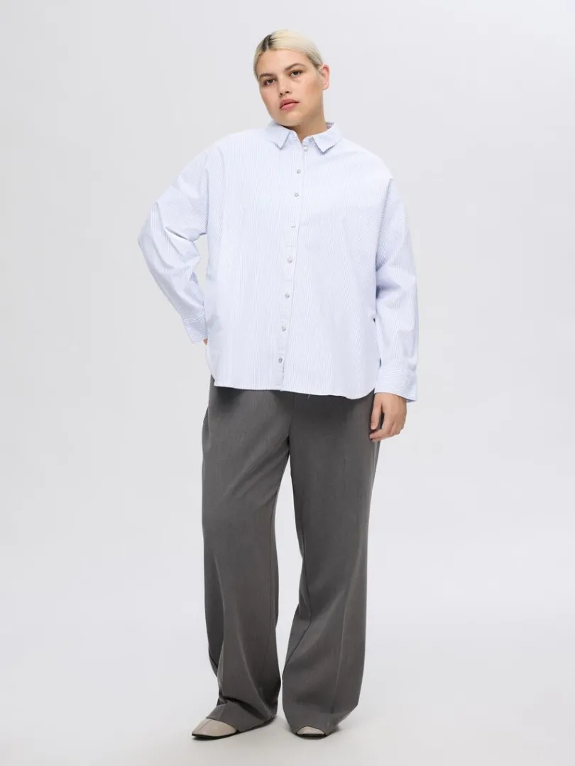 oversize_bomuld_skjorte_7.webp Skjorter>SELECTED OVERSIZE BOMULD SKJORTE Blue