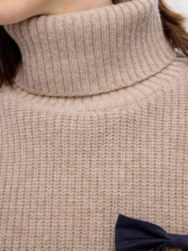 Strik>SELECTED OVERSIZE RULLEKRAVE STRIKTRØJE Brown