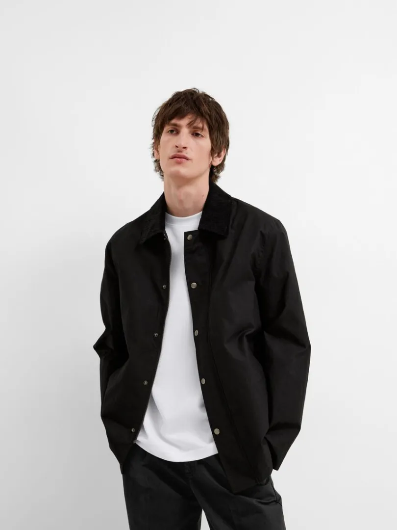 oversized_kortrmet_tshirt_2-8.webp T-shirts>SELECTED OVERSIZED KORTÆRMET T-SHIRT White