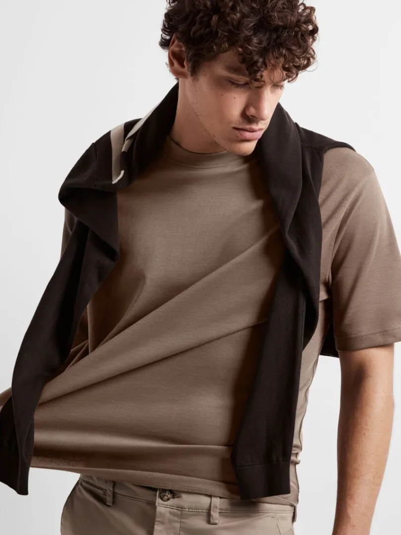 oversized_kortrmet_tshirt_2-9.webp T-shirts>SELECTED OVERSIZED KORTÆRMET T-SHIRT Brown