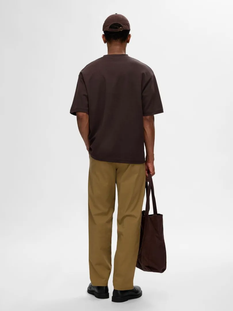 oversized_kortrmet_tshirt_4.webp T-shirts>SELECTED OVERSIZED KORTÆRMET T-SHIRT Brown
