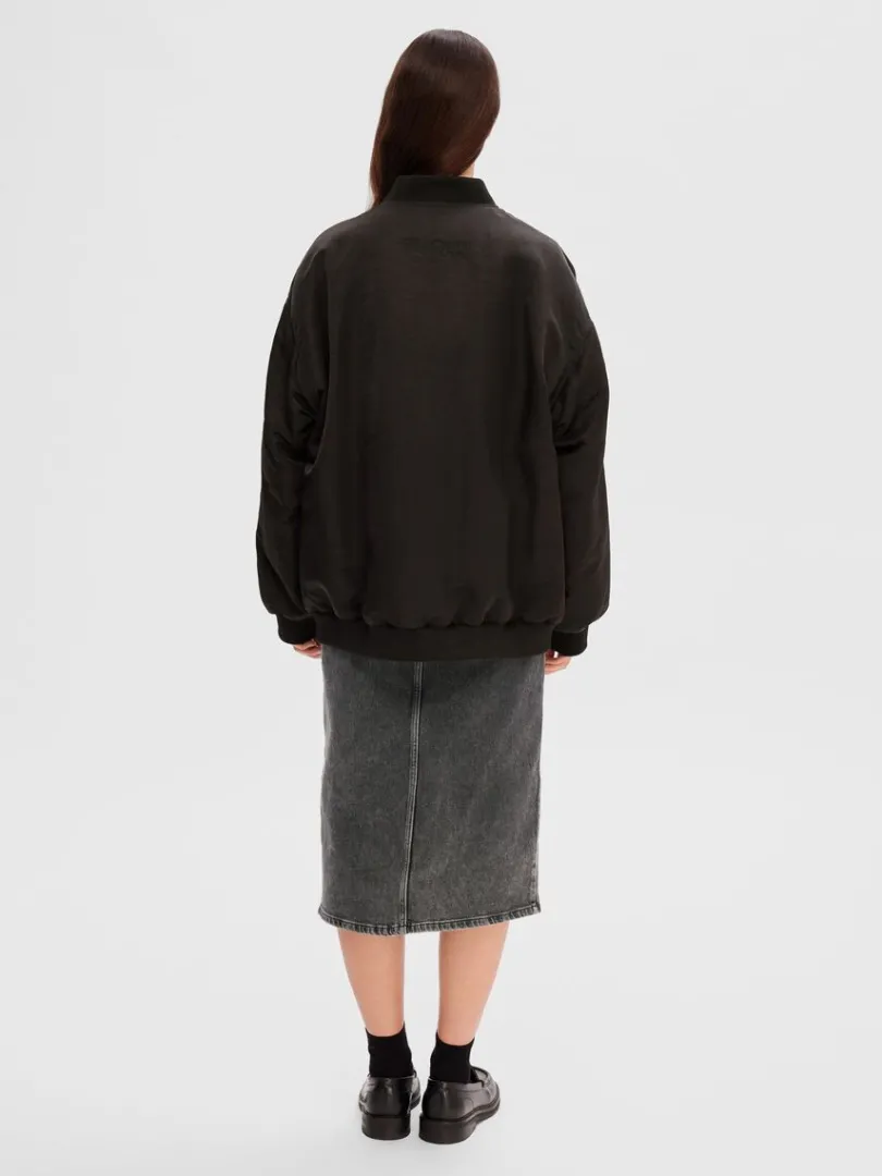oversized_redown_bomberja_4.webp Overtøj>SELECTED OVERSIZED RE:DOWN® BOMBERJAKKE Black