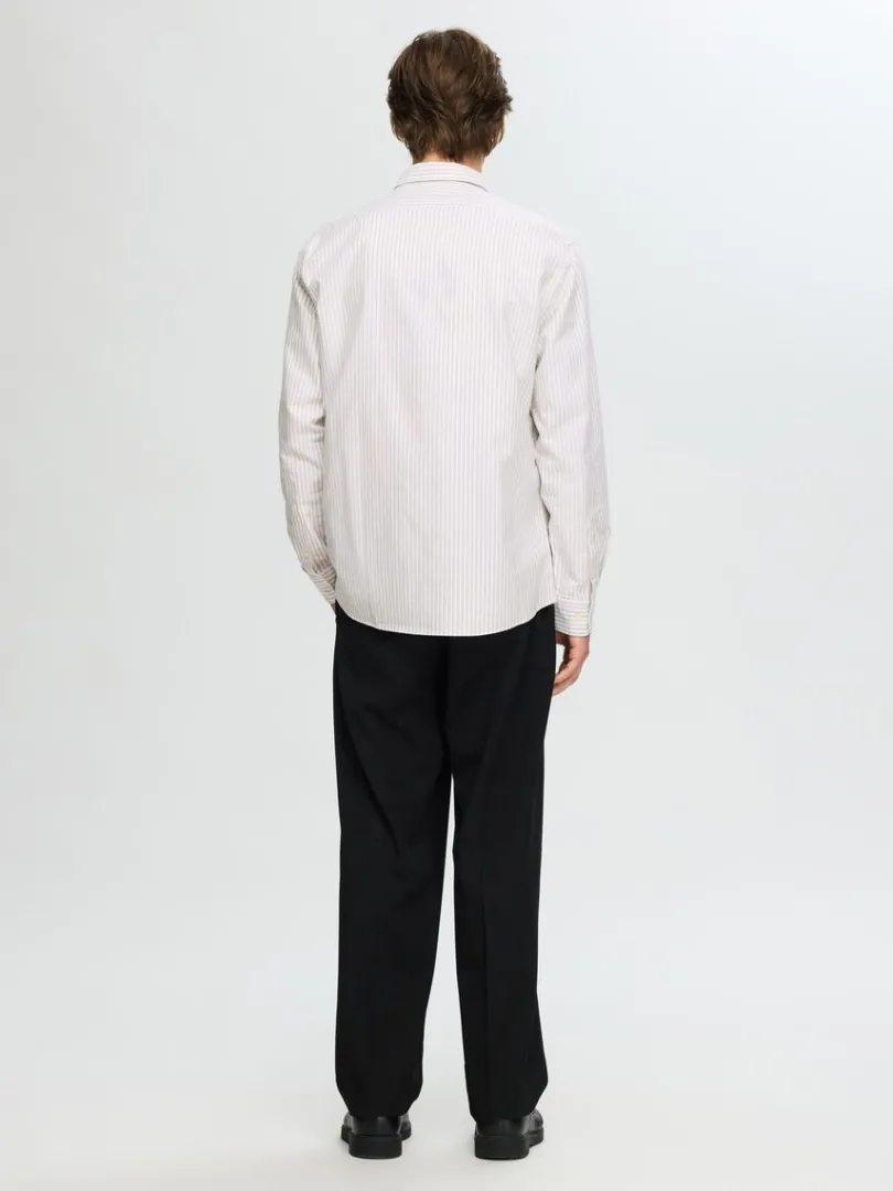 oxford_skjorte_1-5.webp Skjorter>SELECTED OXFORD SKJORTE White