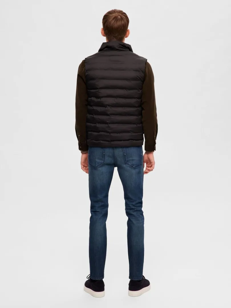 polstret_quiltet_vest_1-3.webp Overtøj>SELECTED POLSTRET QUILTET VEST Black