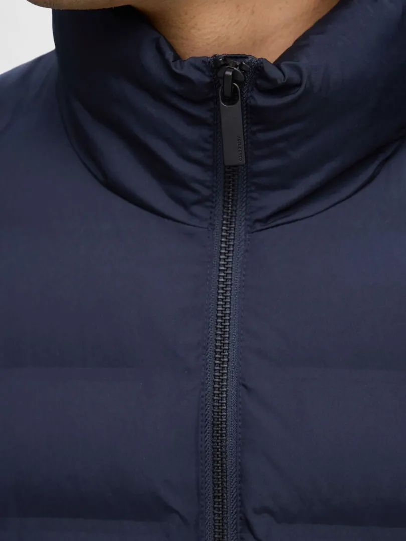 polstret_quiltet_vest_5-1.webp Overtøj>SELECTED POLSTRET QUILTET VEST Blue