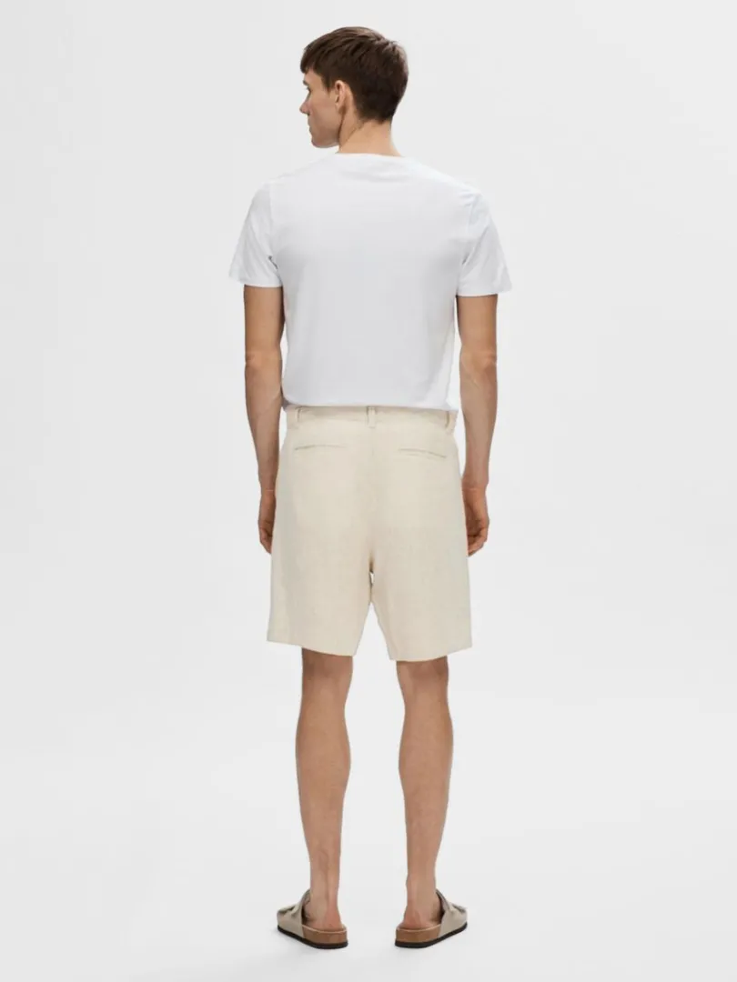 regular_pasform_shorts_1-4.webp Shorts>SELECTED REGULAR PASFORM SHORTS Beige