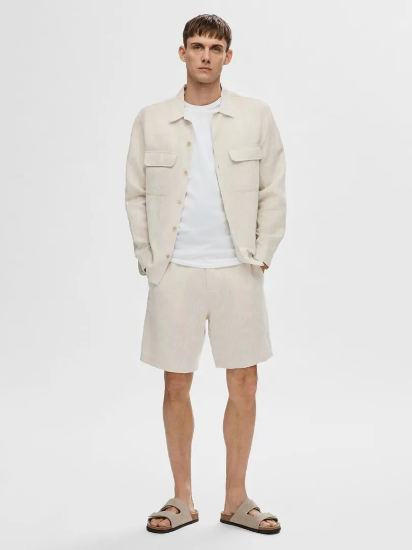 regular_pasform_shorts_2-4.webp Shorts>SELECTED REGULAR PASFORM SHORTS Beige