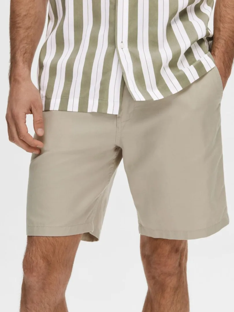 regular_pasform_shorts_5-3.webp Shorts>SELECTED REGULAR PASFORM SHORTS Beige