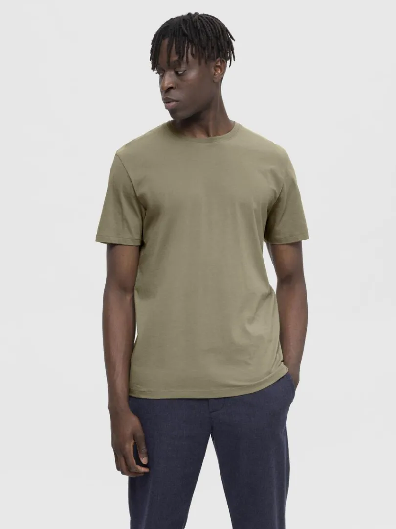 regular_tshirt_0-1.webp T-shirts>SELECTED REGULAR T-SHIRT Green