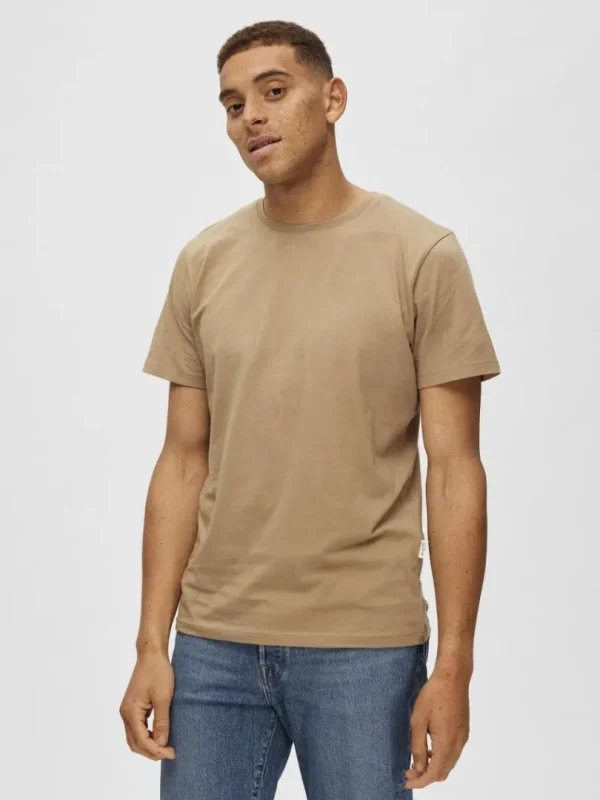 T-shirts>SELECTED REGULAR T-SHIRT Brown