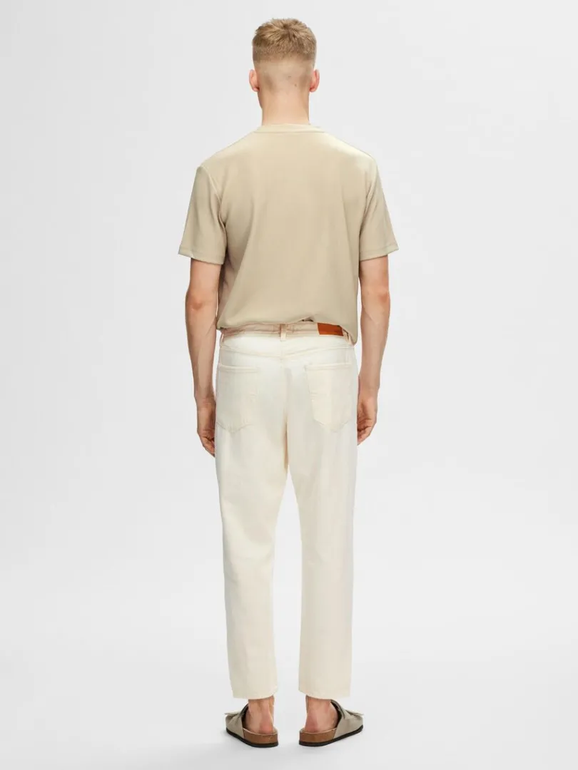 relaxed_fit_cropped_jean_1.webp Jeans>SELECTED 180 RELAXED FIT CROPPED JEANS Beige