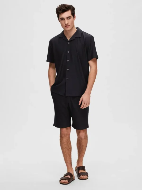 Skjorter>SELECTED RIBBET CUBAN-COLLAR KORTÆRMET SKJORTE Black