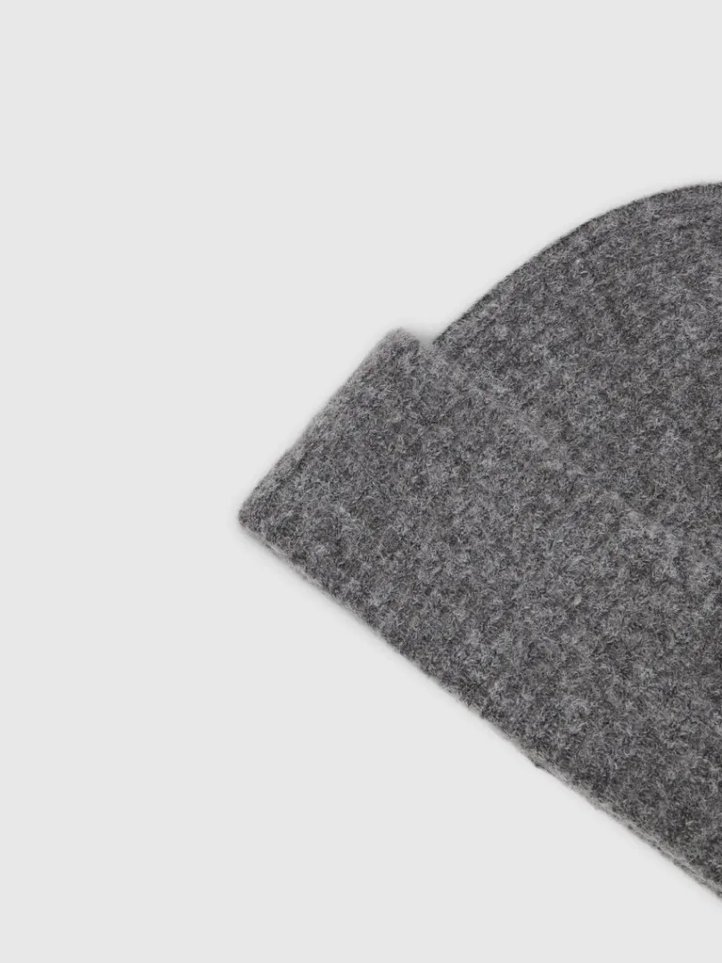ribbet_hue_1-3.webp Accessories>SELECTED RIBBET HUE Grey