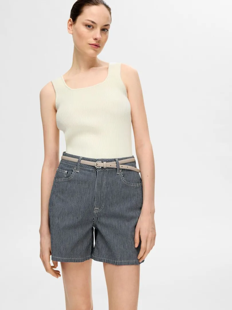 ribbet_tanktop_2-3.webp Toppe Og Bluser>SELECTED RIBBET TANKTOP Beige