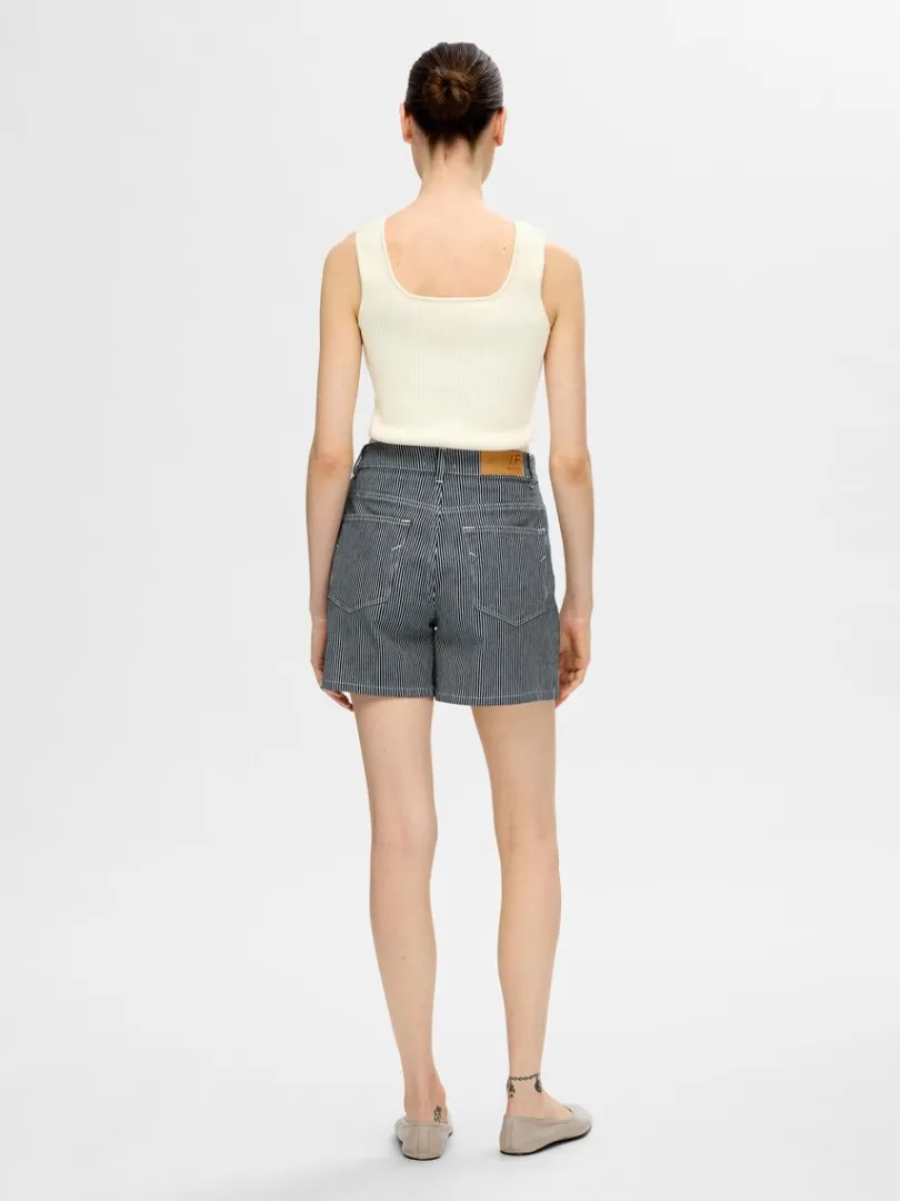 ribbet_tanktop_4-3.webp Toppe Og Bluser>SELECTED RIBBET TANKTOP Beige