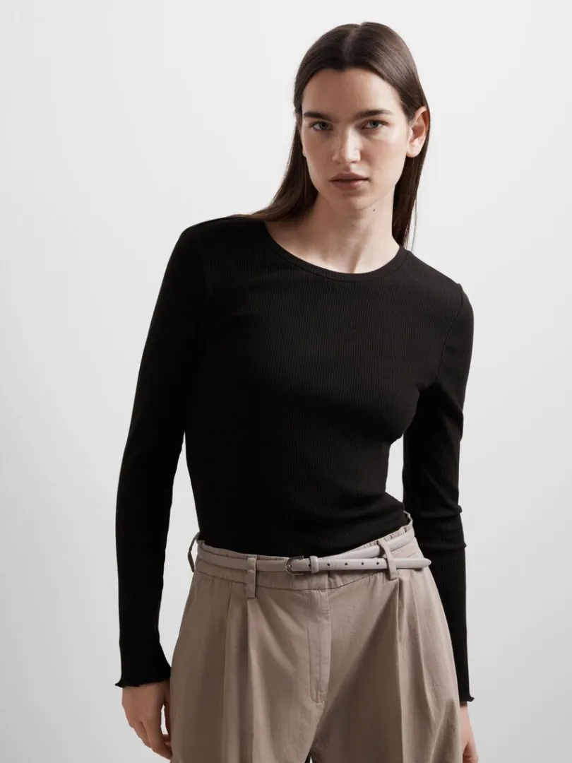 ribbet_top_med_lange_rmer_2-2.webp T-shirts>SELECTED RIBBET TOP MED LANGE ÆRMER Black