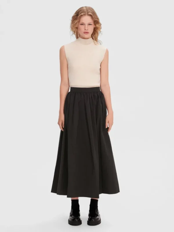 Strik>SELECTED ÆRMELØS STRIKKET TOP Beige
