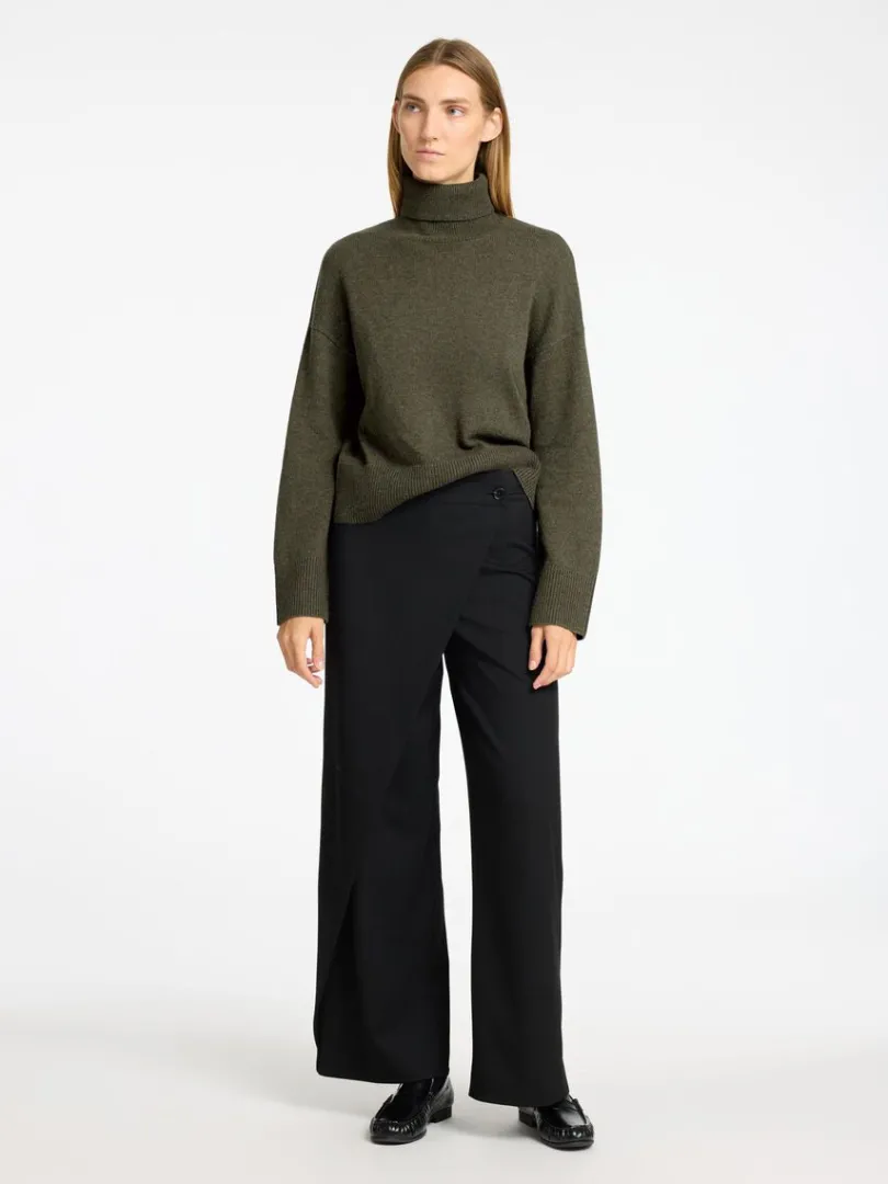 rullekrave_pullover_1.webp Strik>SELECTED RULLEKRAVE PULLOVER Green