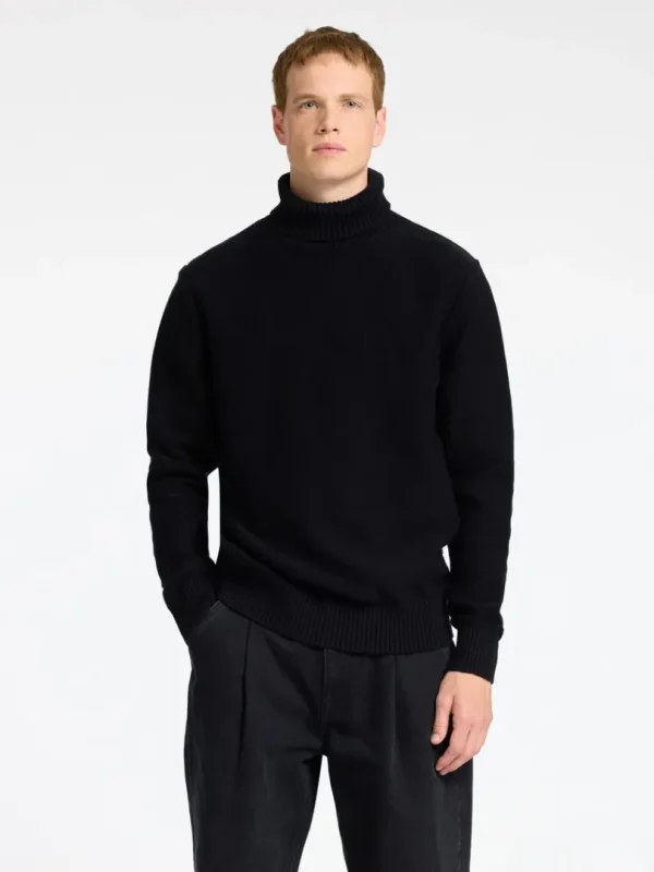 Strik>SELECTED RULLEKRAVE STRIKTRØJE Black