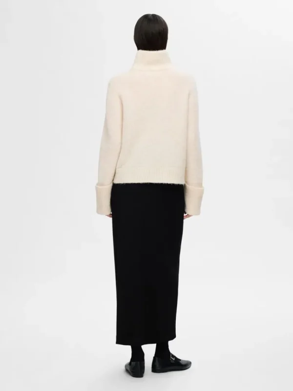 Strik>SELECTED RULLEKRAVE STRIKTRØJE Beige