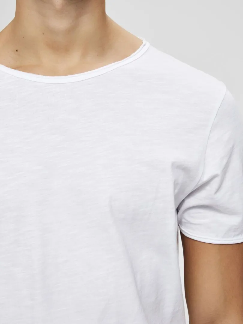 rund_hals_tshirt_3.webp T-shirts>SELECTED RUND HALS T-SHIRT White