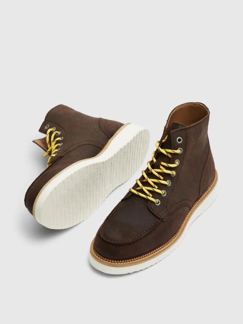 ruskind_moctoe_sko_2-2.webp Sko>SELECTED RUSKIND MOC-TOE SKO Brown