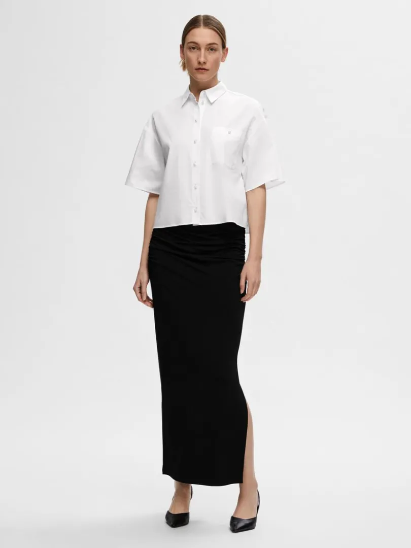 rynket_maxinederdel_2.webp Nederdele>SELECTED RYNKET MAXINEDERDEL Black