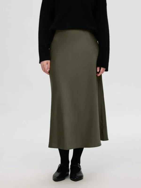 Nederdele>SELECTED SATIN MIDINEDERDEL Green