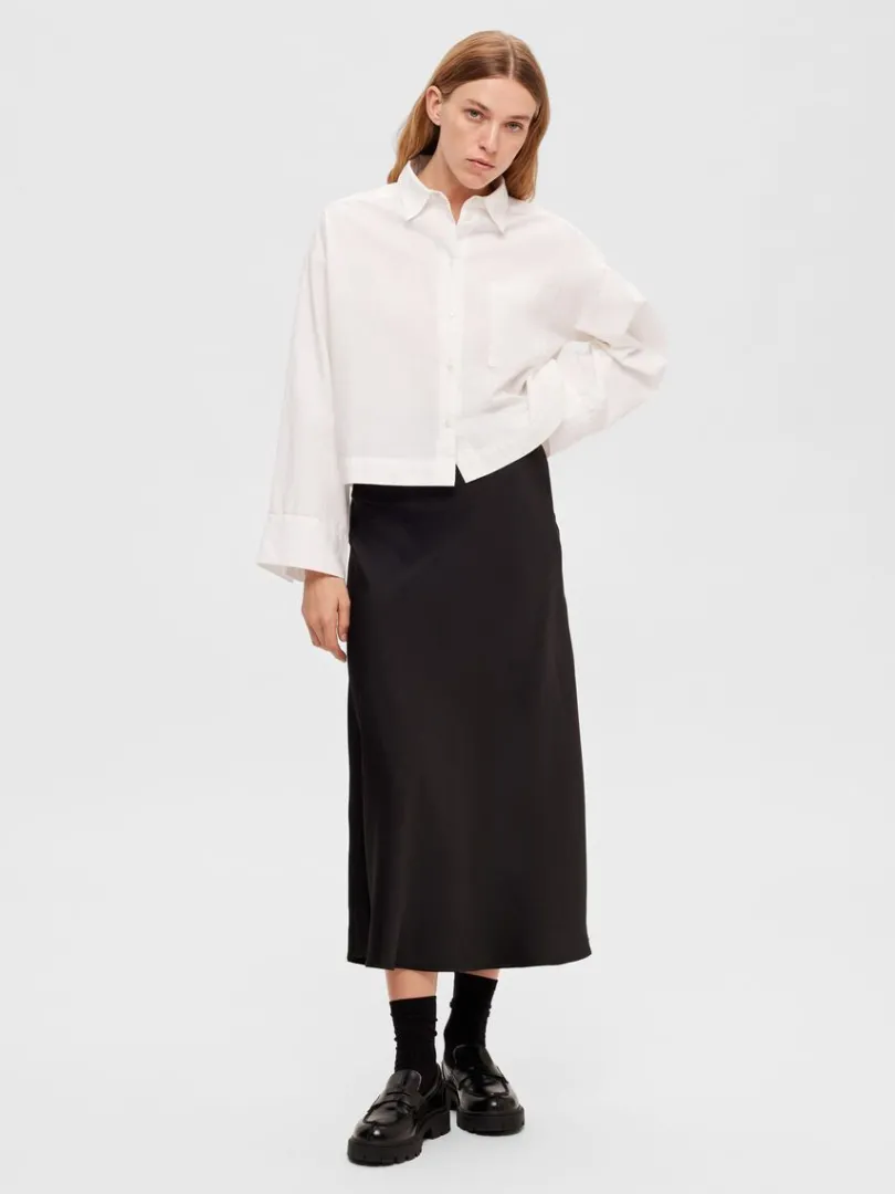 satin_midinederdel_4-2.webp Nederdele>SELECTED SATIN MIDINEDERDEL Black