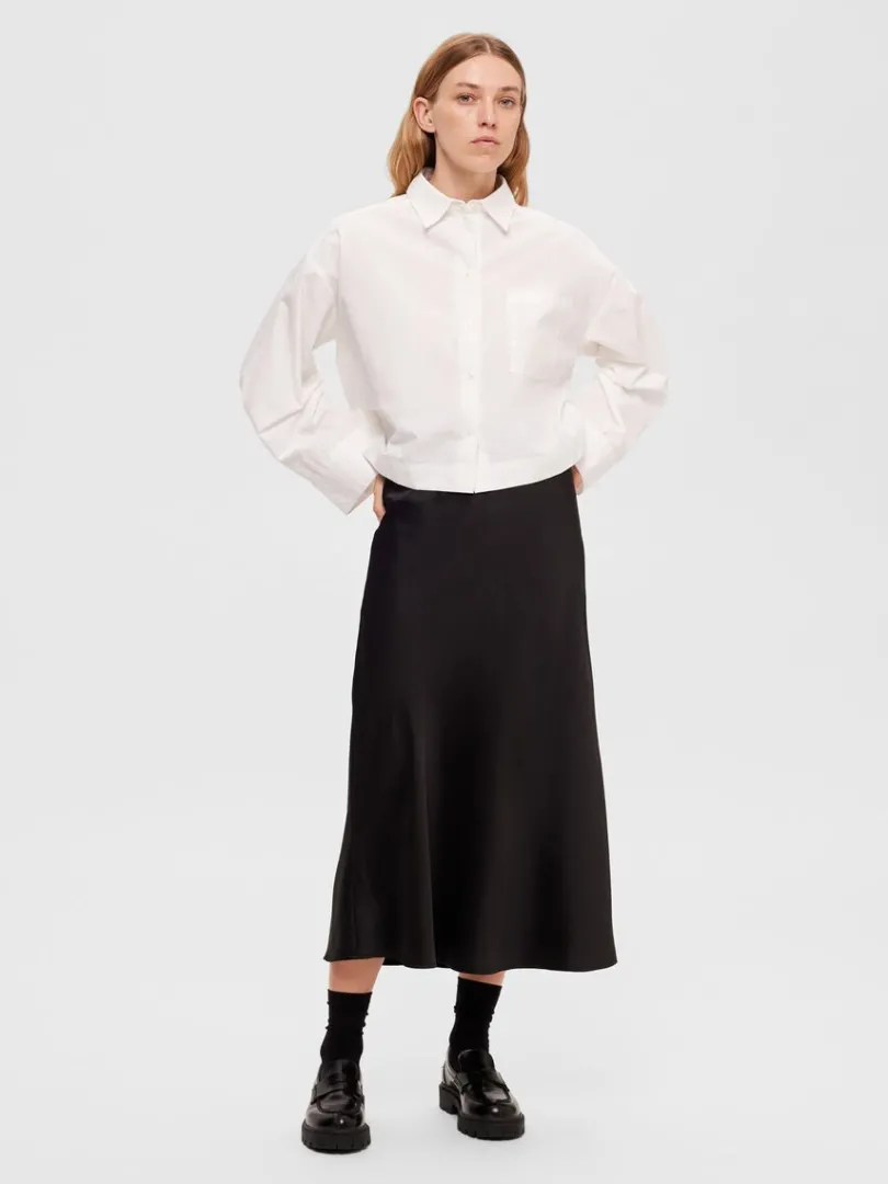 satin_midinederdel_5-1.webp Nederdele>SELECTED SATIN MIDINEDERDEL Black