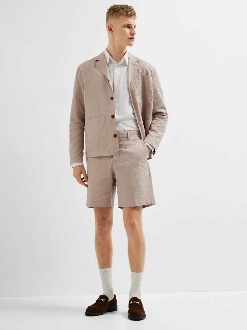 seersucker_shorts_3-10.webp Shorts>SELECTED SEERSUCKER SHORTS Beige