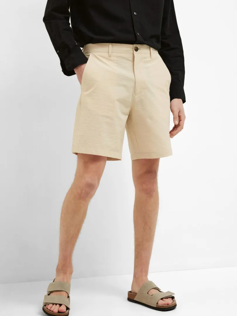 seersucker_shorts_3-11.webp Shorts>SELECTED SEERSUCKER SHORTS Beige