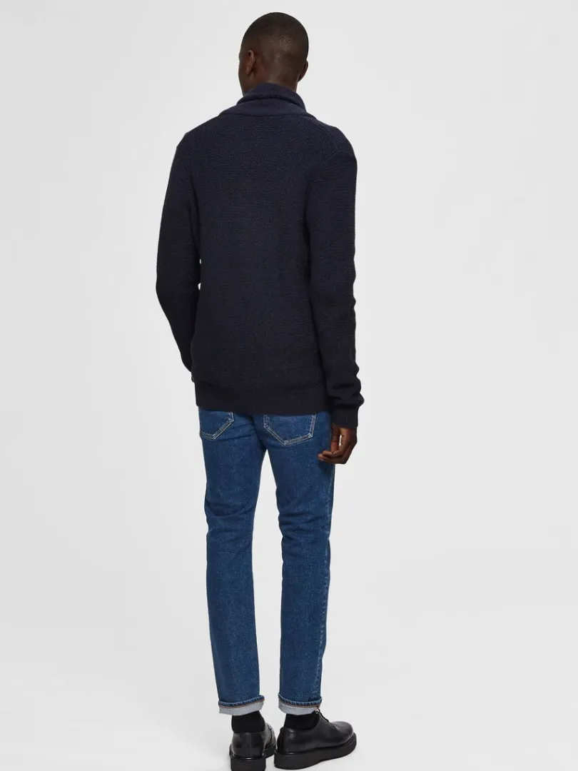shawlneck_strikket_cardig_5-2.webp Strik>SELECTED SHAWL-NECK STRIKKET CARDIGAN Blue