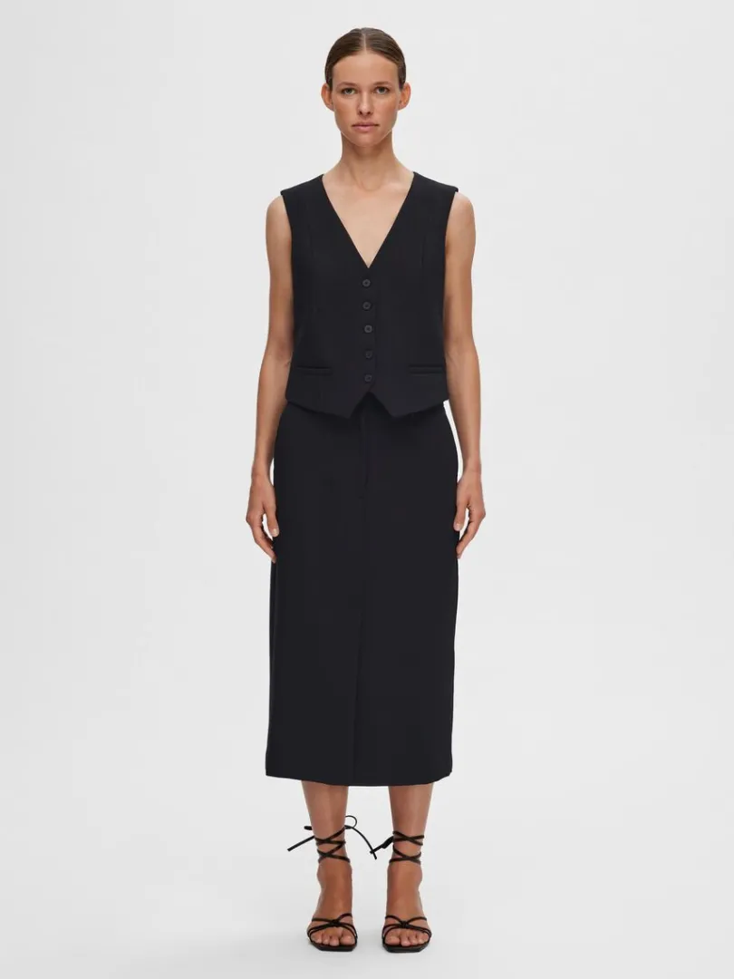skrddersyede_vest_1-4.webp Jakkesæt & Blazers | Toppe Og Bluser>SELECTED SKRÆDDERSYEDE VEST Black