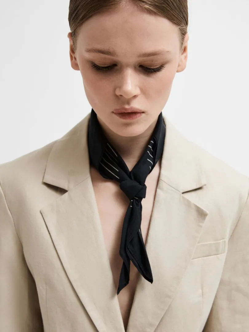 slim_fit_blazer_2.webp Jakkesæt & Blazers>SELECTED SLIM FIT BLAZER Beige