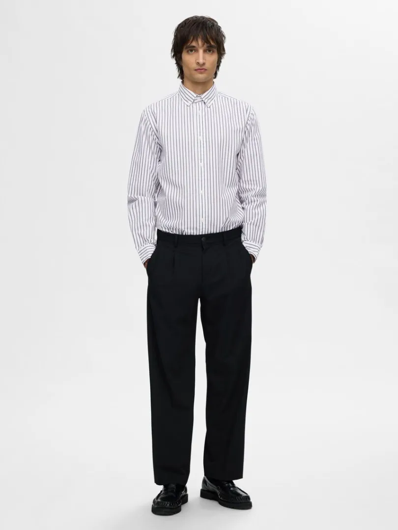 slim_fit_bomuld_skjorte_2-1.webp Skjorter>SELECTED SLIM FIT BOMULD SKJORTE White