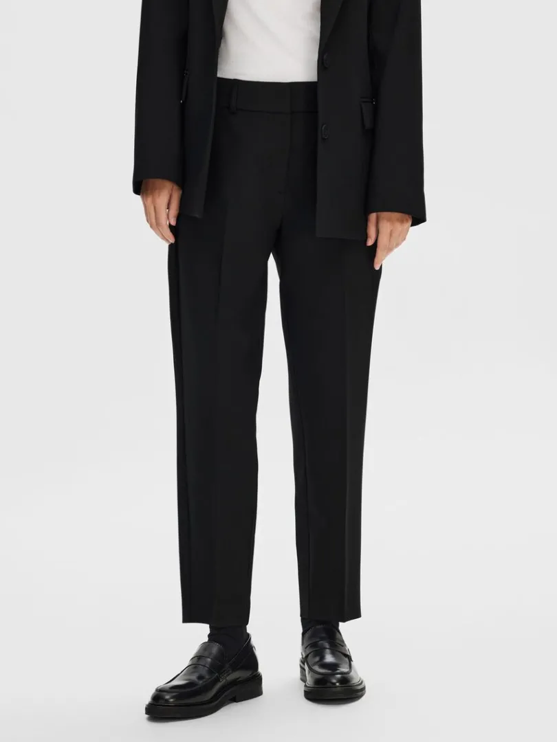 slim_fit_cropped_bukser_0.webp Bukser | Jakkesæt & Blazers>SELECTED SLIM FIT CROPPED BUKSER Black