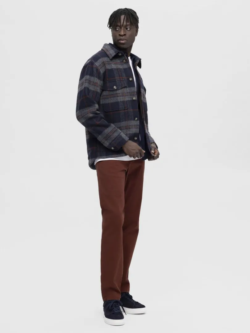 slim_fit_flex_chinos_3-10.webp Bukser>SELECTED 175 SLIM FIT FLEX CHINOS Brown