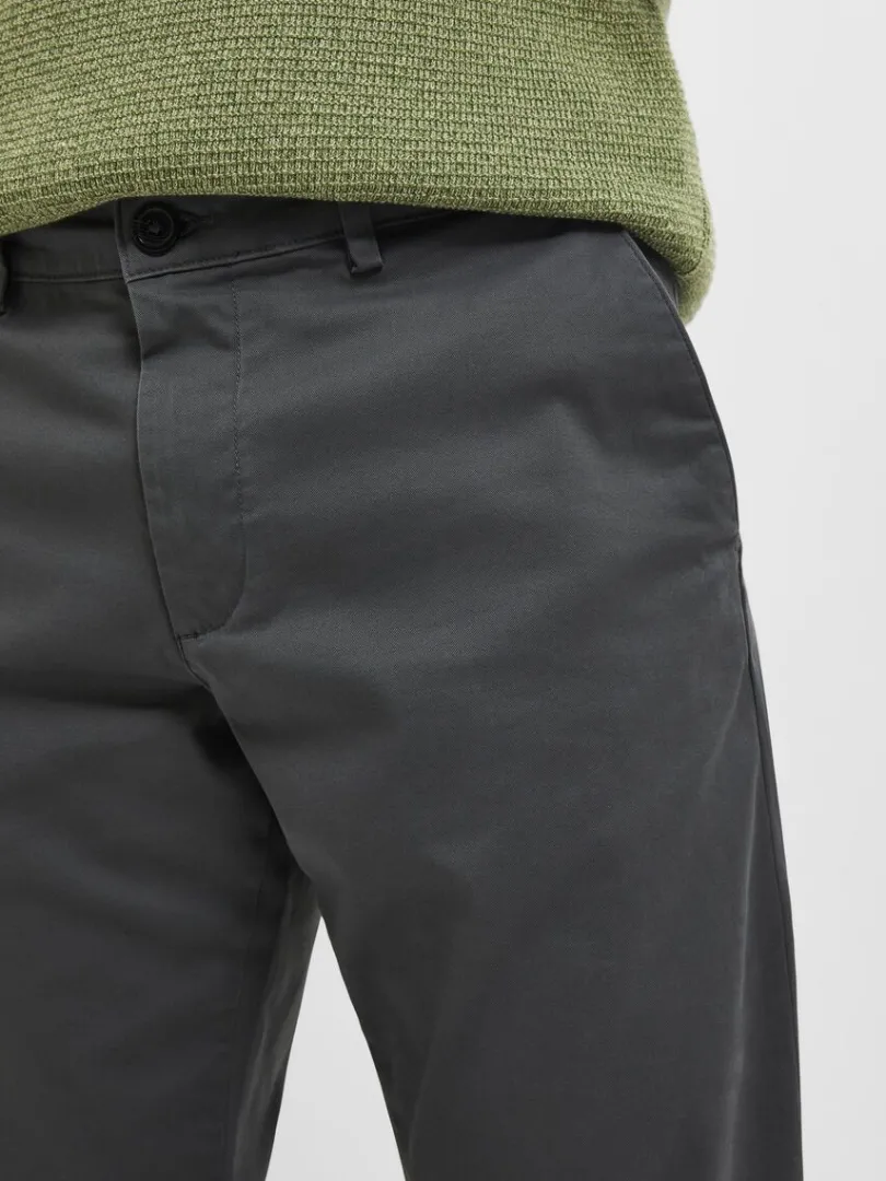 slim_fit_flex_chinos_5-6.webp Bukser>SELECTED 175 SLIM FIT FLEX CHINOS Grey