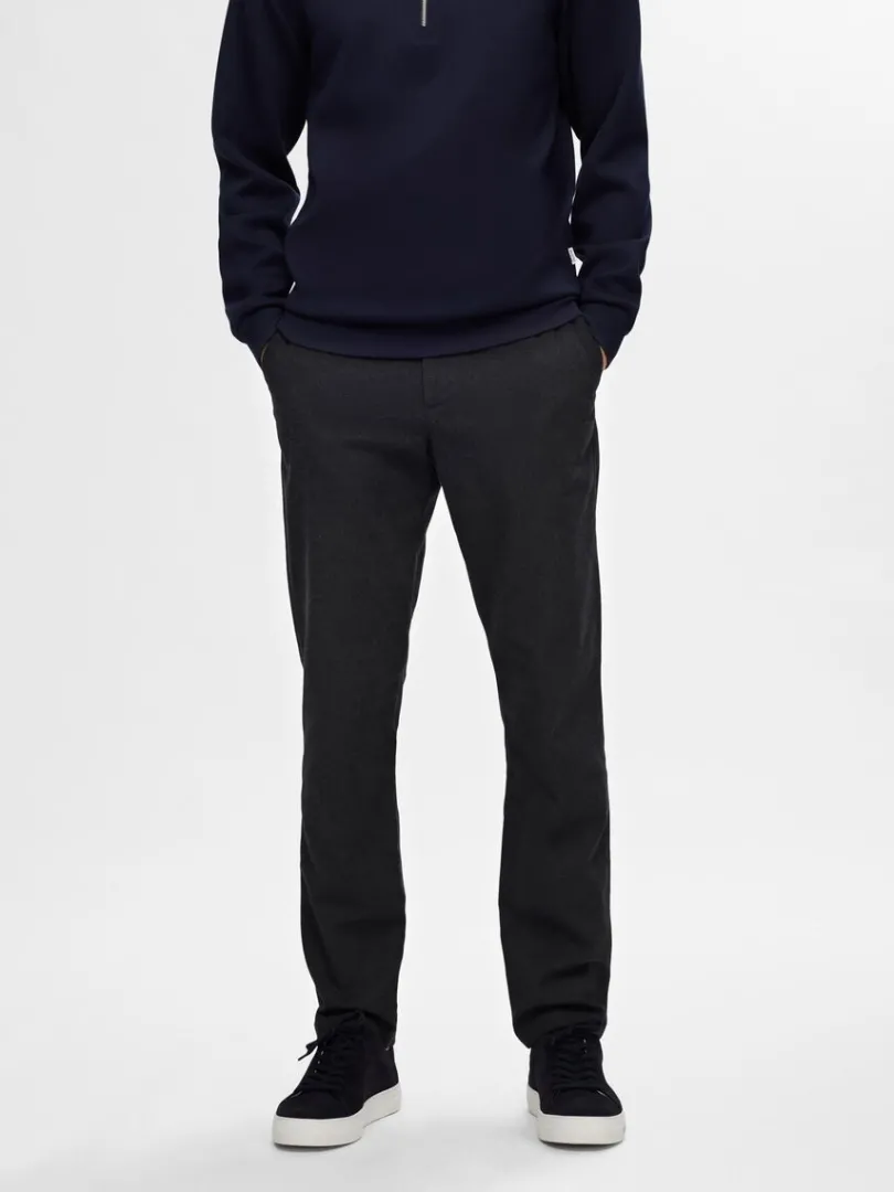 slimfit_brstet_chinos_0-2.webp Bukser>SELECTED 175 SLIM-FIT BØRSTET CHINOS Black